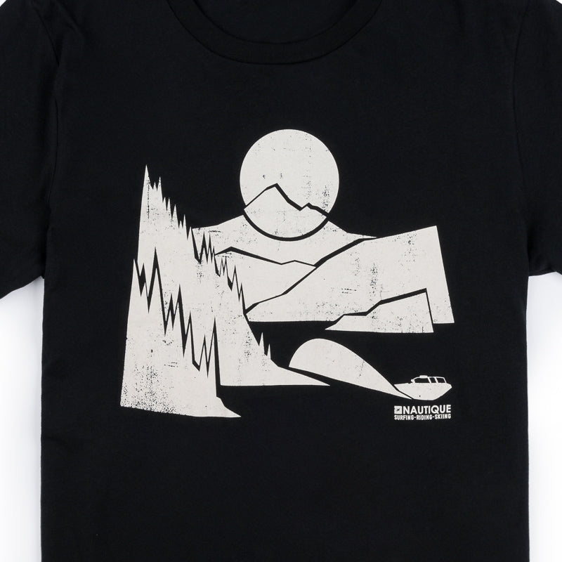 Mountain Vibes SS Tee - Black - CLEARANCE
